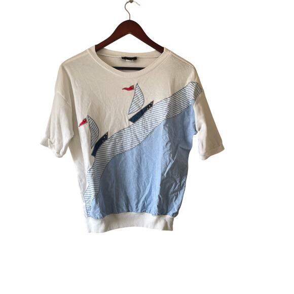 Vintage ocean landscape‎ top with sailboat detail on the front size large - Picture 1 of 6